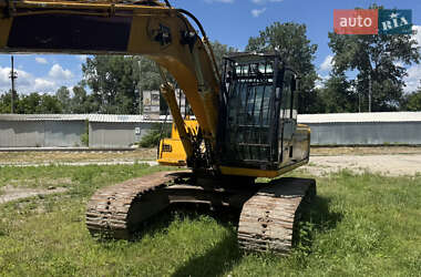 Экскаватор погрузчик JCB JS 220 2002 в 