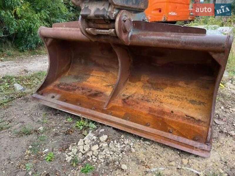 Гусеничний екскаватор JCB JS 220 2018 в Києві фото 11 Гусеничний екскаватор JCB JS 220 2018 в Києві