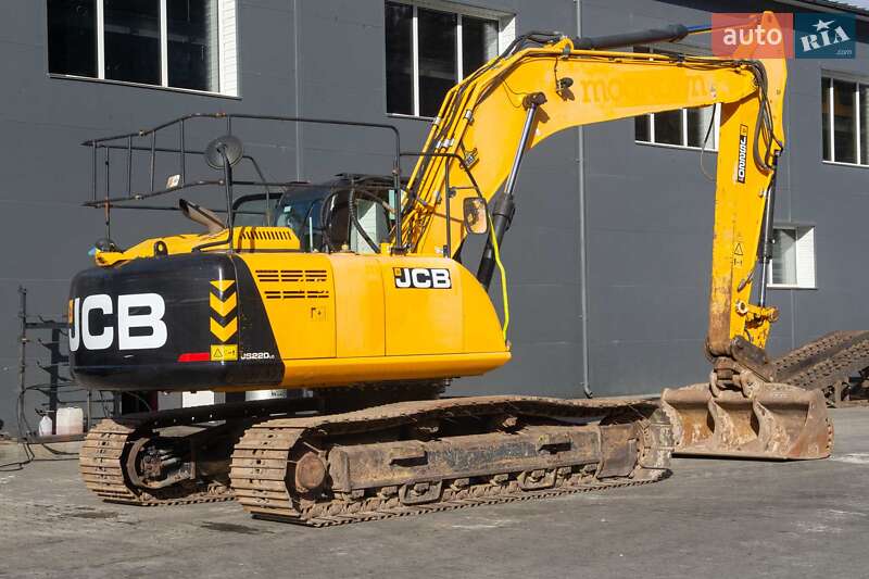 Гусеничный экскаватор JCB JS 220LC T4 2015 в Житомире