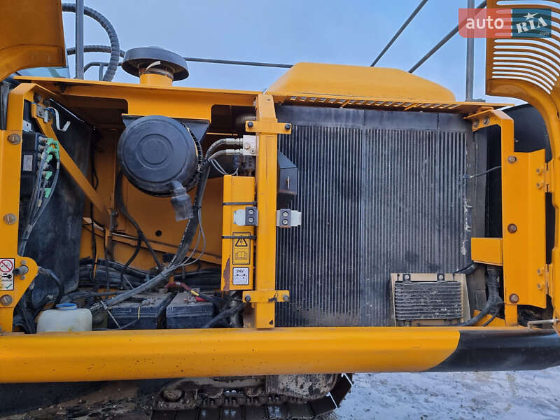 Гусеничний екскаватор JCB JS 220LC 2016 в Одесі