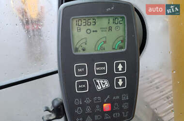 Гусеничний екскаватор JCB JS 220LC 2006 в 