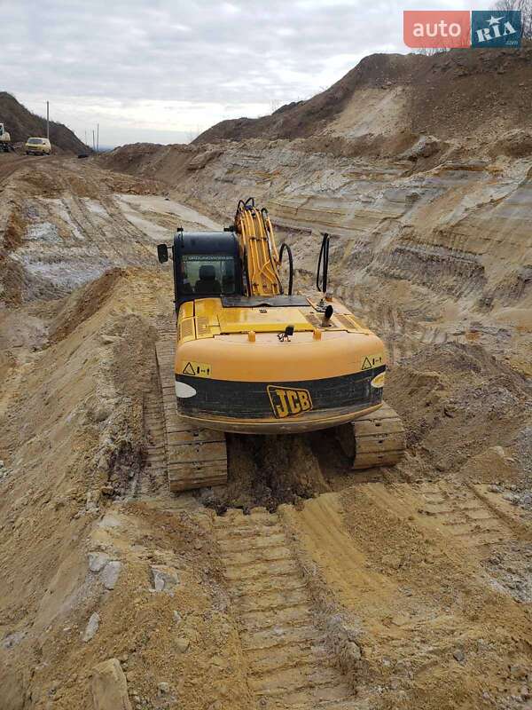 Гусеничний екскаватор JCB JS 220LC 2007 в Рівному