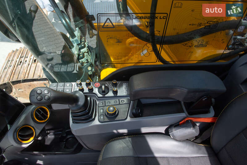 Гусеничный экскаватор JCB JS 220LC 2021 в Житомире фото 24 Гусеничный экскаватор JCB JS 220LC 2021 в Житомире