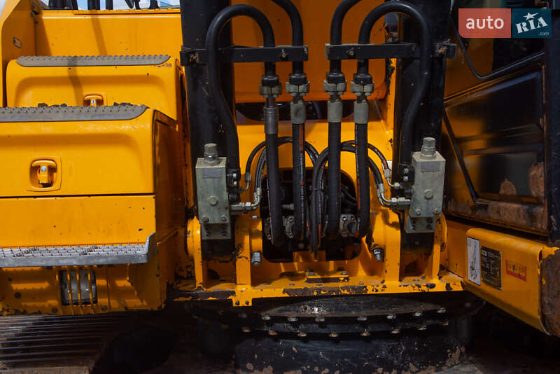 Гусеничный экскаватор JCB JS 220LC 2018 в Житомире