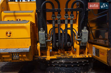 Гусеничний екскаватор JCB JS 220LC 2018 в 