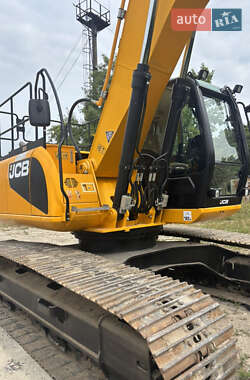Гусеничный экскаватор JCB JS 220LC 2014 в 
