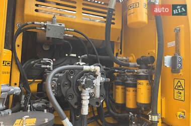 Гусеничный экскаватор JCB JS 220LC 2014 в 