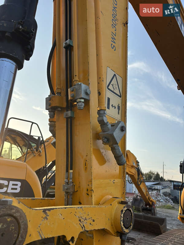 Гусеничный экскаватор JCB JS 220LC 2012 в Львове