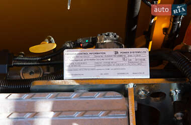 Гусеничный экскаватор JCB JS 220LC 2021 в 