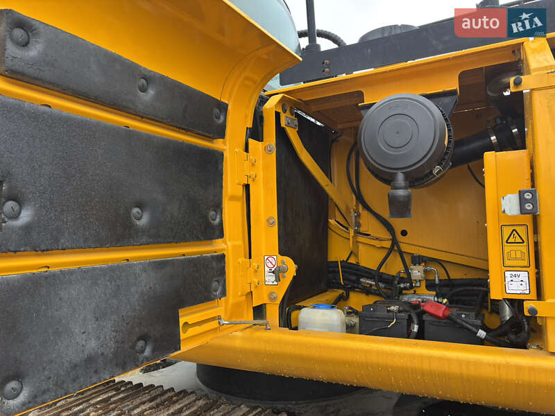 Гусеничний екскаватор JCB JS 220LC 2014 в Львові
