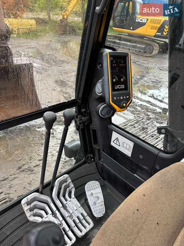 Гусеничний екскаватор JCB JS 220LC 2014 в Львові