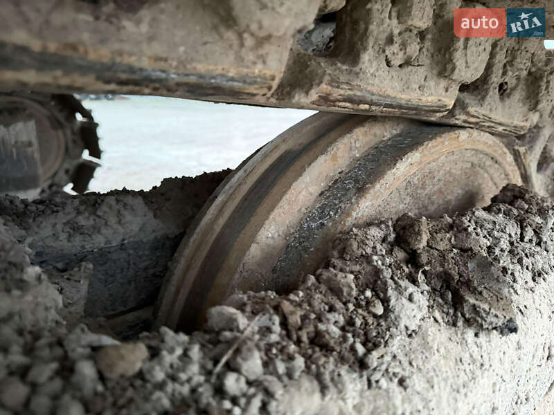 Гусеничный экскаватор JCB JS 220LC 2015 в Одессе фото 20 Гусеничный экскаватор JCB JS 220LC 2015 в Одессе