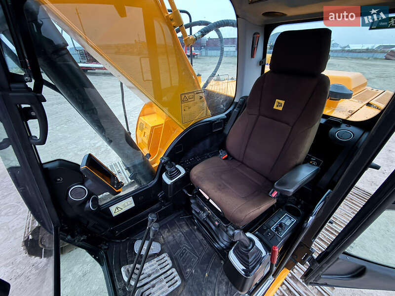 Гусеничный экскаватор JCB JS 220LC 2015 в Одессе фото 22 Гусеничный экскаватор JCB JS 220LC 2015 в Одессе
