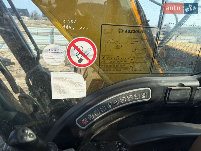 Гусеничный экскаватор JCB JS 220LC 2011 в Львове
