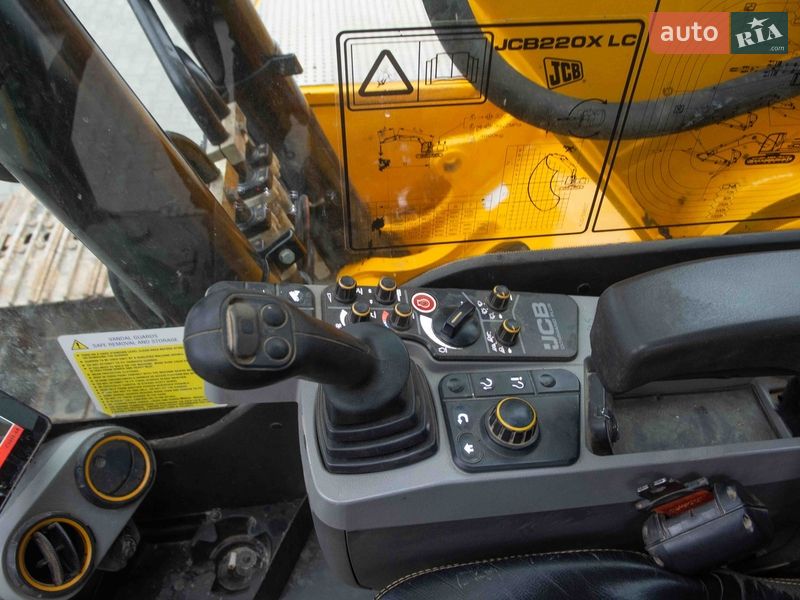 Гусеничный экскаватор JCB JS 220LC 2020 в Житомире фото 11 Гусеничный экскаватор JCB JS 220LC 2020 в Житомире