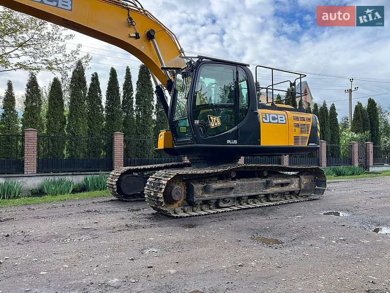 Гусеничний екскаватор JCB JS 220LC 2016 в Івано-Франківську