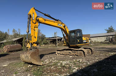 Гусеничный экскаватор JCB JS 235 2010 в 