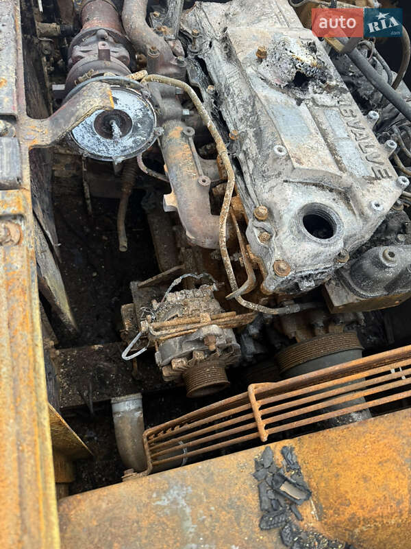 Эвакуатор JCB JS 240 2012 в Кременчуге фото 3 Эвакуатор JCB JS 240 2012 в Кременчуге