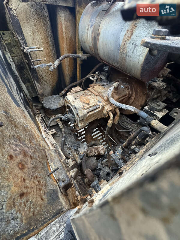 Эвакуатор JCB JS 240 2012 в Кременчуге фото 6 Эвакуатор JCB JS 240 2012 в Кременчуге