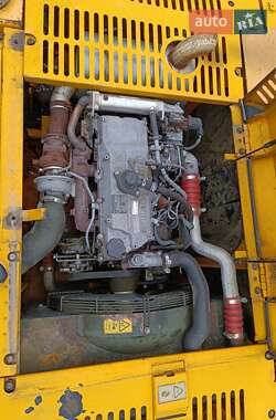 Гусеничний екскаватор JCB JS 240NC 2010 в 