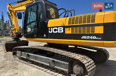 Гусеничный экскаватор JCB JS 240NC 2011 в 