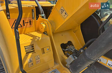 Гусеничный экскаватор JCB JS 240NC 2011 в 