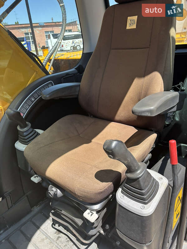 Гусеничный экскаватор JCB JS 240NC 2011 в Львове фото 34 Гусеничный экскаватор JCB JS 240NC 2011 в Львове
