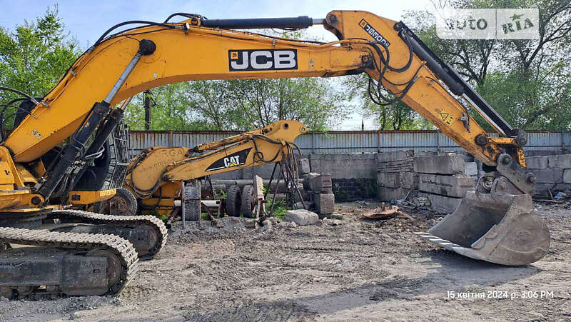 Гусеничный экскаватор JCB JS 300LC 2017 в Запорожье