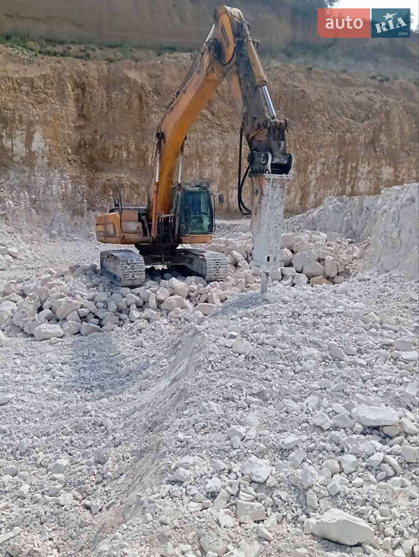 Гусеничний екскаватор JCB JS 330 2007 в 