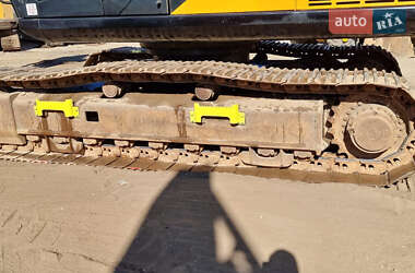 Гусеничный экскаватор JCB JS 360 2015 в 
