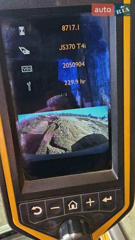 Гусеничный экскаватор JCB JS 370 2016 в Снятине