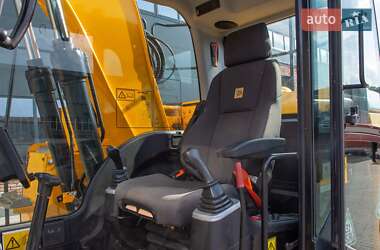 Гусеничний екскаватор JCB JZ 2018 в 