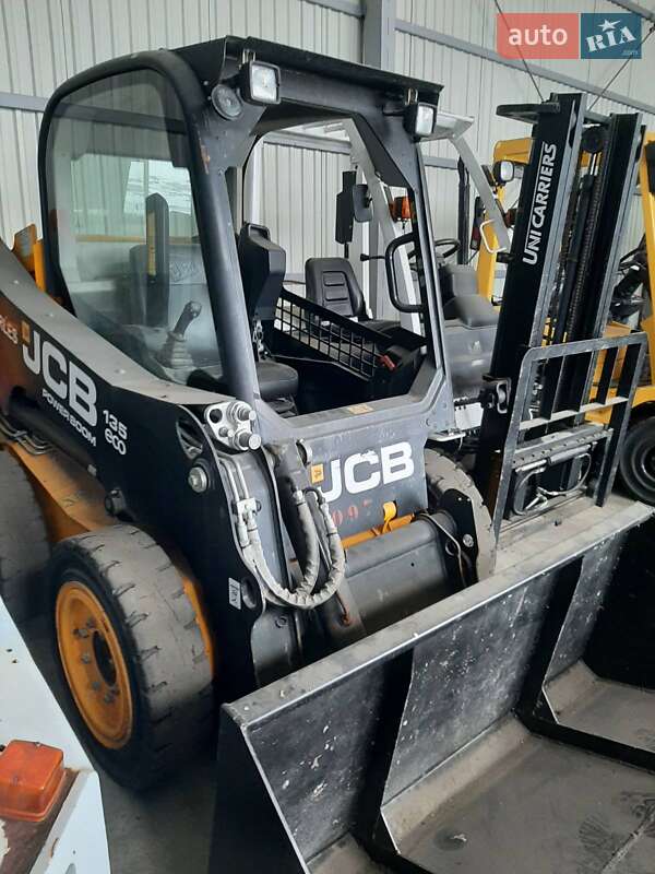 Міні-вантажник JCB Robot 2016 в Радехові