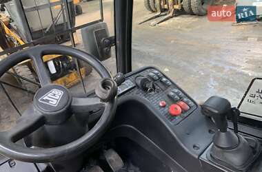 Телескопический погрузчик JCB TLT 2018 в 