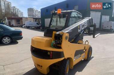 Телескопический погрузчик JCB TLT 2018 в 