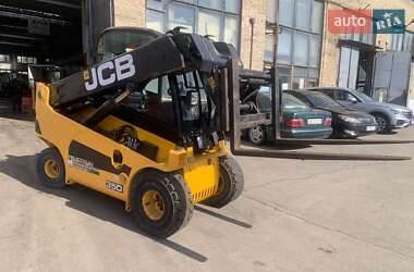 Телескопический погрузчик JCB TLT 2018 в 