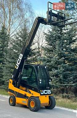 Телескопический погрузчик JCB TLT 2019 в 