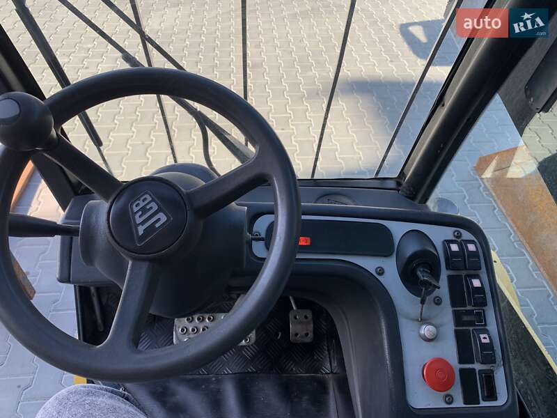 Вилочный погрузчик JCB TLT 2007 в Виннице