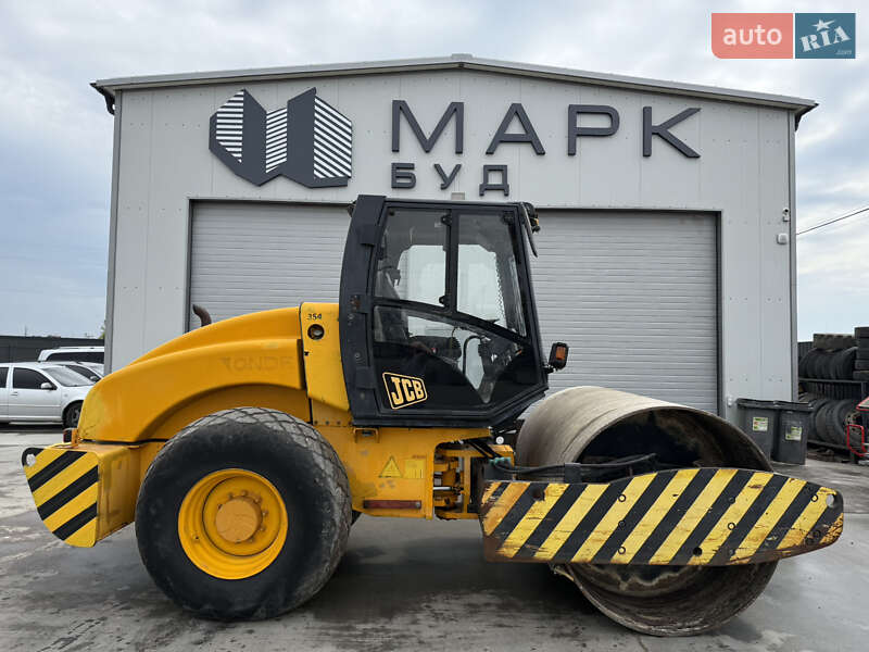 Каток ґрунтовий JCB Vibromax 115 2006 в Львові