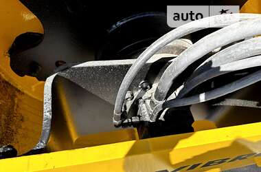Дорожный каток JCB VMT 2008 в Виннице