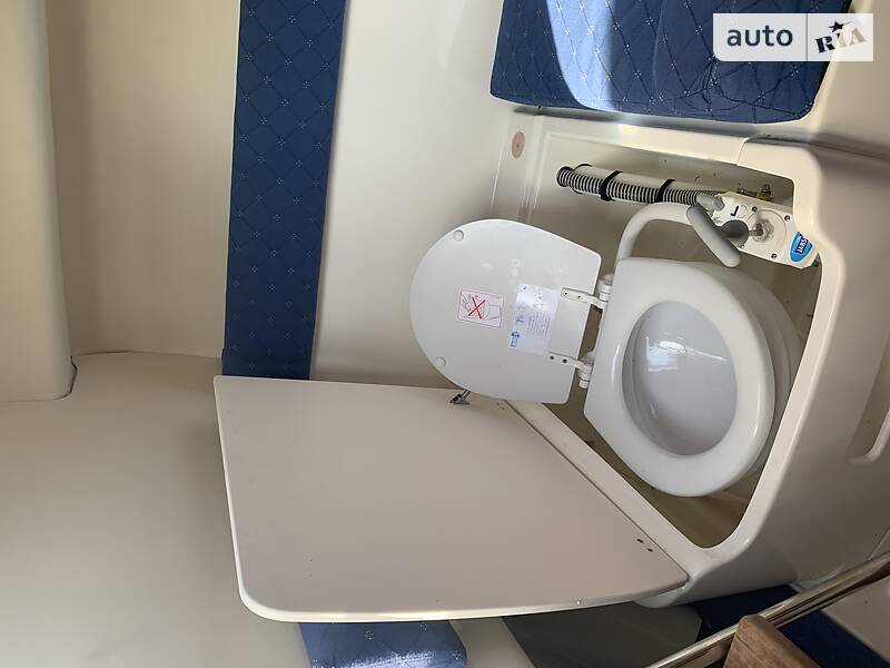 Катер Jeanneau Leader 2006 в Запорожье