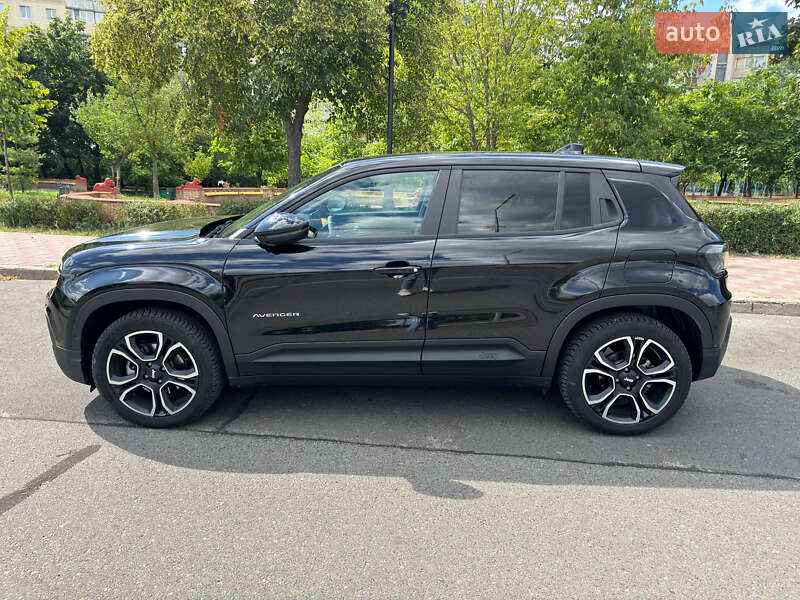 Позашляховик / Кросовер Jeep Avenger 2023 в Києві