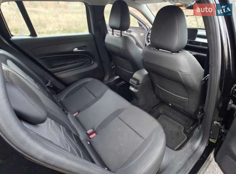 Внедорожник / Кроссовер Jeep Avenger 2023 в Львове фото 8 Внедорожник / Кроссовер Jeep Avenger 2023 в Львове