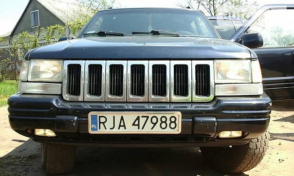 Внедорожник / Кроссовер Jeep Cherokee 1997 в Львове