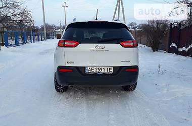 Внедорожник / Кроссовер Jeep Cherokee 2015 в Апостолово