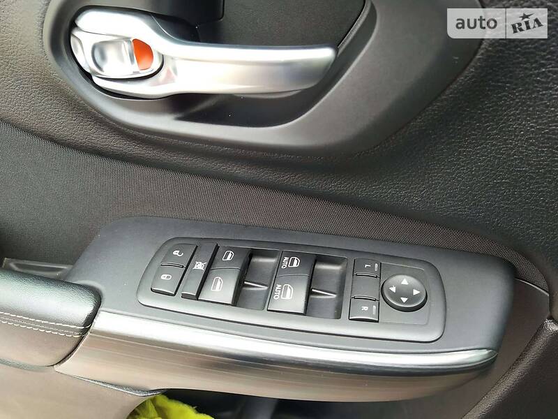 Позашляховик / Кросовер Jeep Cherokee 2017 в Миколаєві