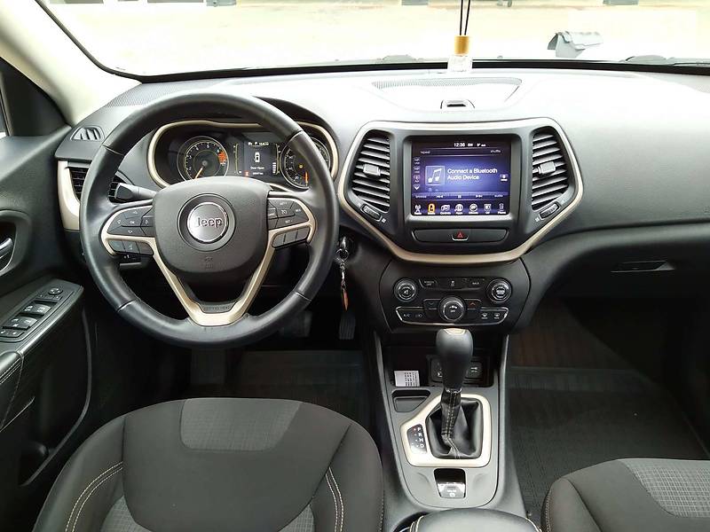 Позашляховик / Кросовер Jeep Cherokee 2017 в Миколаєві
