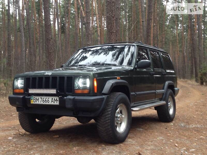 Позашляховик / Кросовер Jeep Cherokee 1991 в 