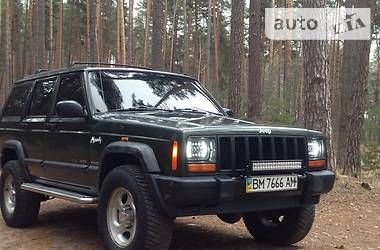 Позашляховик / Кросовер Jeep Cherokee 1991 в 