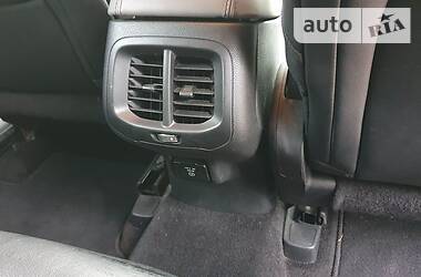 Позашляховик / Кросовер Jeep Cherokee 2014 в 
